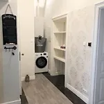 In A Luxury Designer Period In Old Town By Presidential Palace ברטיסלאבה
